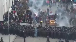 Авторская песня - Проснись плюнь на Америку