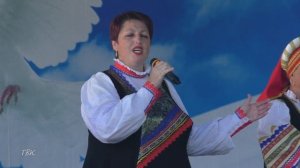 Белый, синий, красный: в Колпашеве прошёл праздник ко Дню российского флага