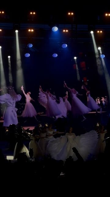 MIRAVI - Вселенная 🪽 Зеленый театр #miravi смотреть онлайн