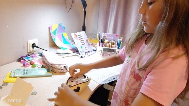 by the school собираю пенал