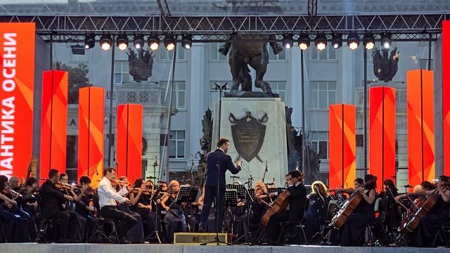 1000292702.mp4 смотреть онлайн