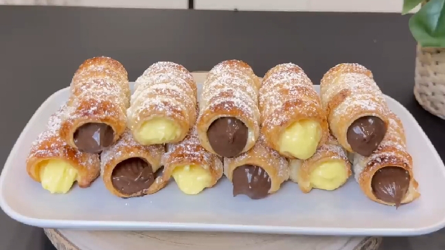 Канноли со сливками...🥐☕😋