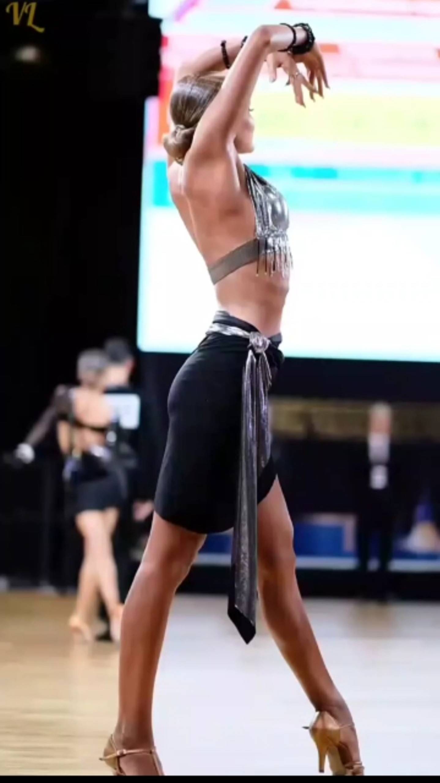 Девушка 💐 Бальные танцы 💞 смотреть онлайн