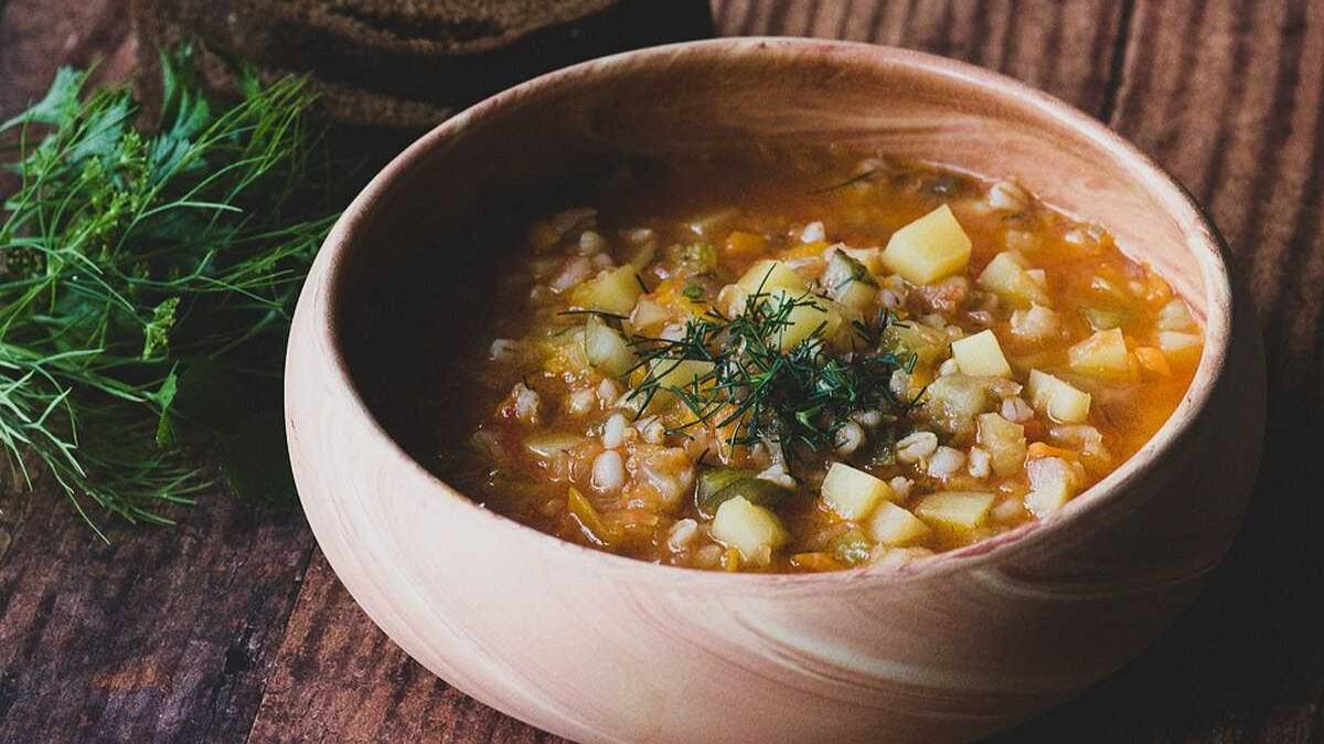 Рассольник с грибами и квашеными огурцами