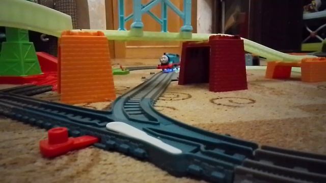 Томас и Кренки, Томас светится в темноте 🤨 новый набор? смотреть онлайн