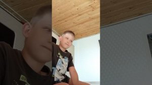 мы задаём загадки с бабуином.