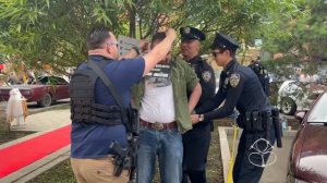 Приключения Charles “Chuck” Willow в Нью-Йорке.