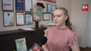 Воспитанница Антрацитовской детской музыкальной школы Валерия Тищук