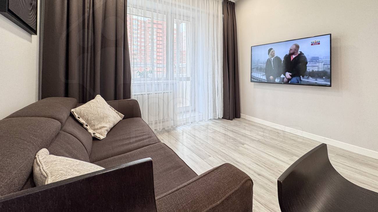 Рум-тур по 2-к квартире по адресу: Александра Невского, 15/3 (аренда, Иркутск) смотреть онлайн