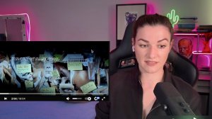 Протест против жизни через анорексию и самоуни4тожение. Потеря надежды на поиск любви.