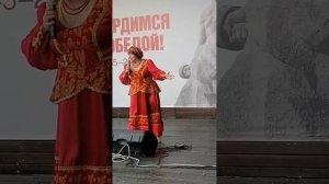 Вальс Волгограду  ,Донская казачка бедовая  ,Потеря, Опоздал с любовью...