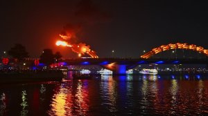 River Cruise & Dragon Bridge Show. Da Nang, Vietnam