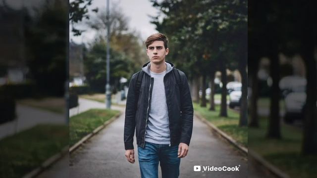 ИИ -"Эй красавица"
(На Ямайском Яванском, и Юкатетским языках)
Автор текста я 
Музыка и испол ИИ.mp4