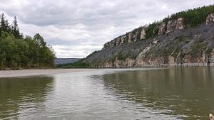 Скалы на реке Юдома