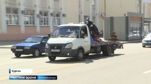 Курганские автоинспекторы решили напомнить родителям и детям правила поведения на дорогах
