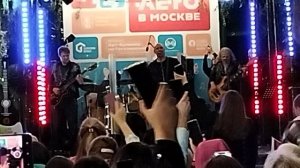 Денис Майданов на Гоголевском бульваре . 24.08.2025 г. Москва. Россия .