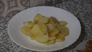 Простая картошка по деревенски. Просто, дешево, сытно и вкусно. Patata a la pobre.