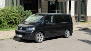 VOLKSWAGEN Multivan 2.5 TDi Автомат 174 л.с.
