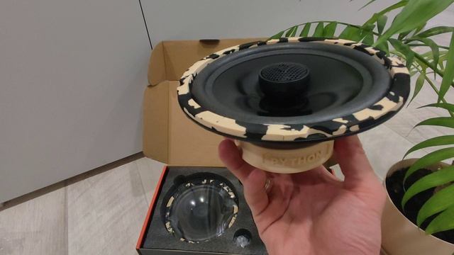 Python 165 Coax смотреть онлайн