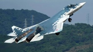 Российский истребитель пятого поколения Су-57Э