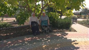 Дуэт Раисы Климковой и Людмилы Козюковой: «Уси горы зэлэниють»