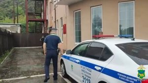 Полиция в Находке нарушителю ПДД суд назначил административный арест