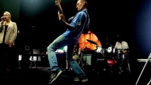 Поп/Корн - Музыки осталось мало (Uma2rman)