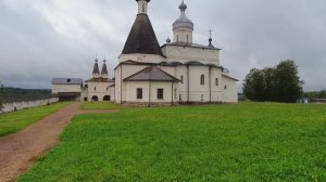 Ферапонтов Белозёрский мужской монастырь. Основан преподобным Ферапонтом в 1398 году.