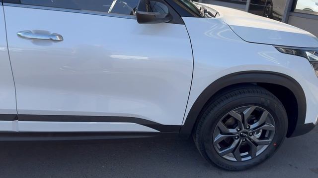 Kia Seltos 2025 Lux смотреть онлайн