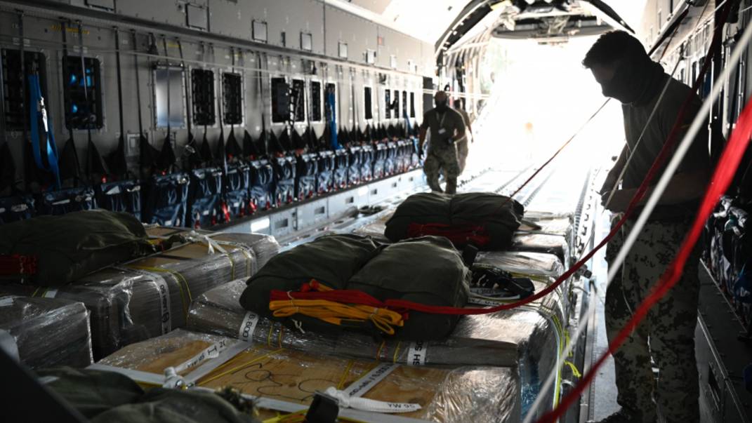 Экономика трещит по швам: Германия на грани кризиса, но продолжает спонсировать Украину