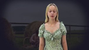 Кирдяшкина Людмила, 17 лет. Н. М. Рубцов. "В горнице моей светло"