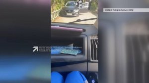 Водитель легковушки не уступил дорогу скорой помощи