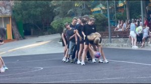 Старобешевские школьники отдыхают в Крыму благодаря Забайкалью