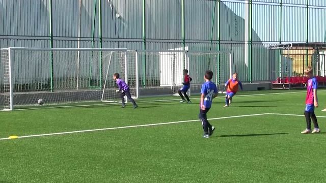 Беседа о футболе, карьере, работе с детьми с экс-футболистом "Динамо" Ставрополь Сергеем Степаненко.