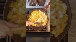 Картошка тушёная с кабачками