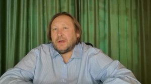 Дурная любовь родителей или родители вампиры