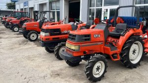 Японские тракторы в Туле.