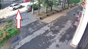 В Северодвинске, на ул. Плюснина, дом №1, машина сбила девочку на велосипеде