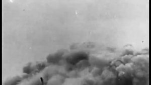 Стихотворение Лоры Тасси _Оборванного мишку утешала_. Читает Семикопенко Надежда