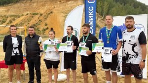 Тишина слышна: специальный турнир по волейболу