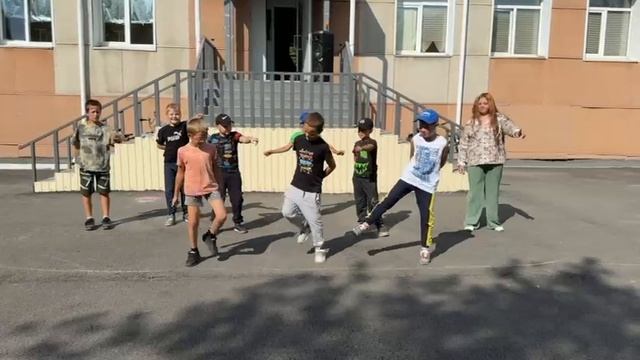 Лагерь - 2025. Танец 2 отряда смотреть онлайн