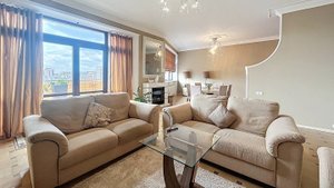 В аренду 4-комнатная квартира с панорамным видом на Москву, 200 м² (ID 32626)