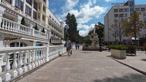 Кисловодск. По дорожным артериям города на электроскутере  WHITE SIBERIA ZVER. 2 часть.