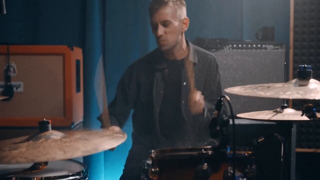 Эффектный клип+ Blur - Song 2 смотреть онлайн