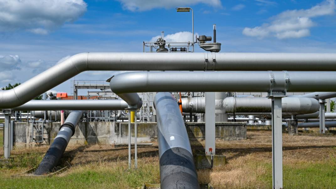 Зеленский и его заместители сошли с ума!  Словакия и Венгрия возмущены действиями Украины