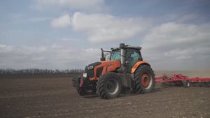 Ensign YX 2404-N - отзывы фермеров Краснодарского края
