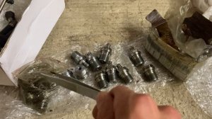 Китайские гидрокомпенсаторы нива.
