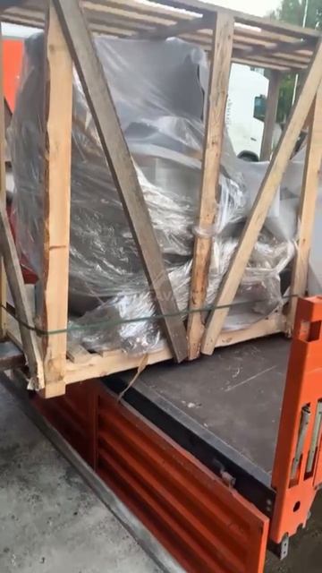 Rippa R10 с доставкой в Нижневартовск для отца нашего клиента #rippa #миниэкскаватор #excavator смотреть онлайн