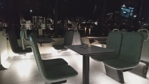 Речной трамвай. Москва - река. Вид изнутри.