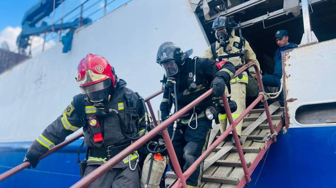 🚢🚒 На страже Верфи